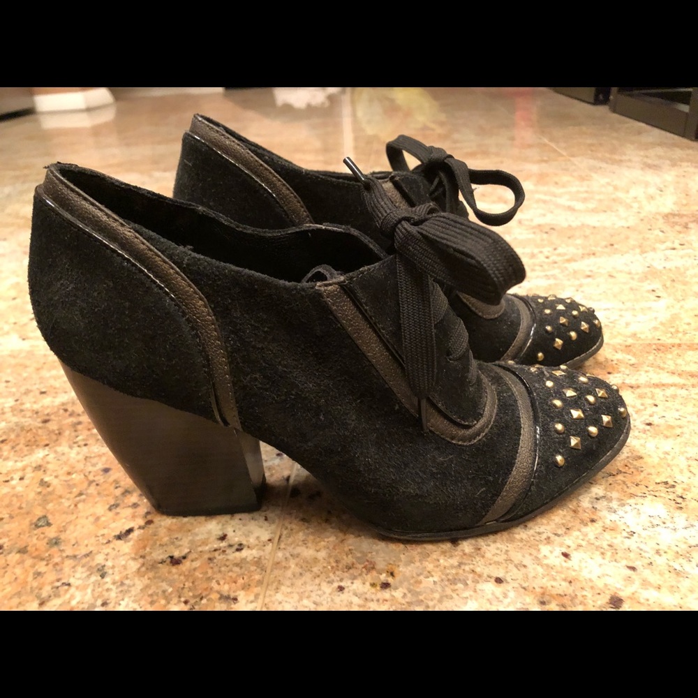 Libby Edelman Black Suede Heels with Gold Studs